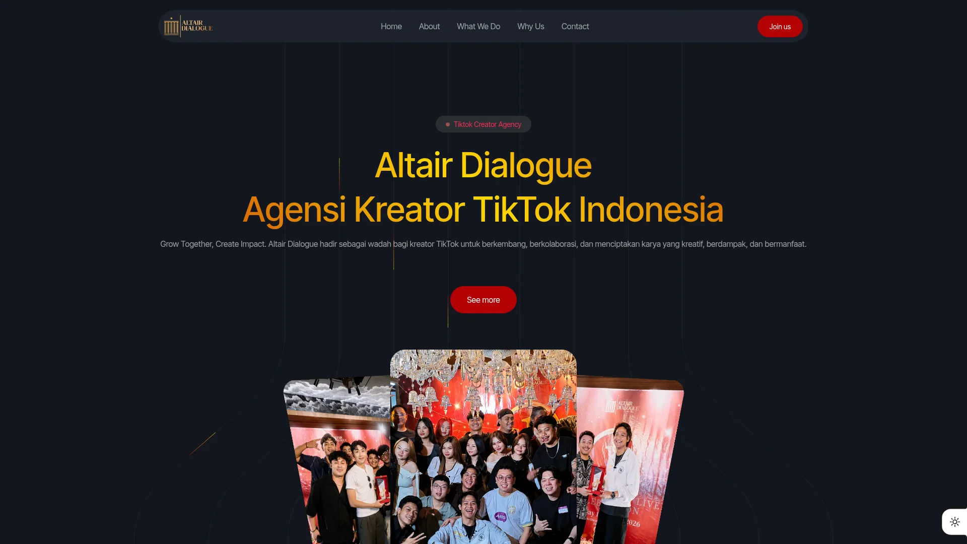 Homepage Altair Dialogue dalam dark mode